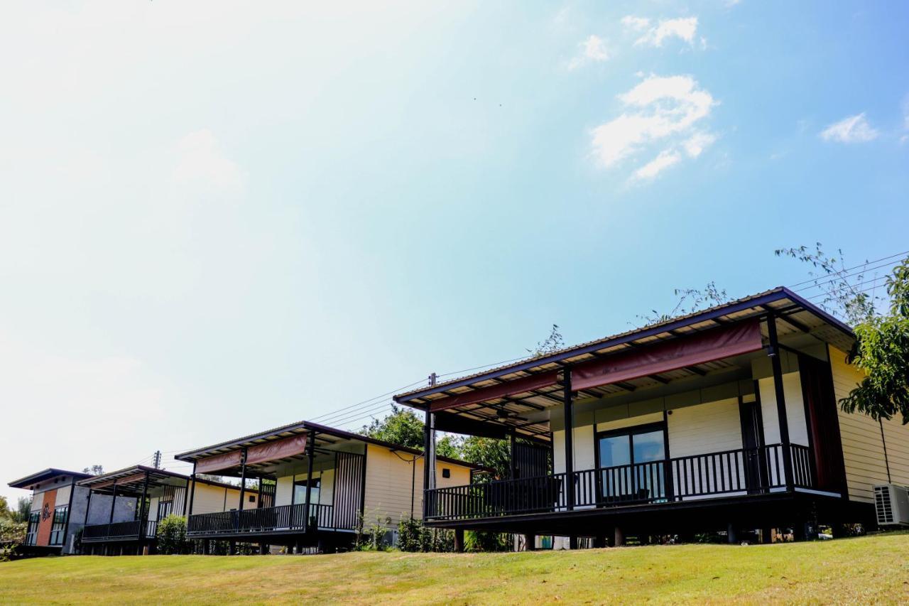 Mae On Village Resort Roi Et Eksteriør billede