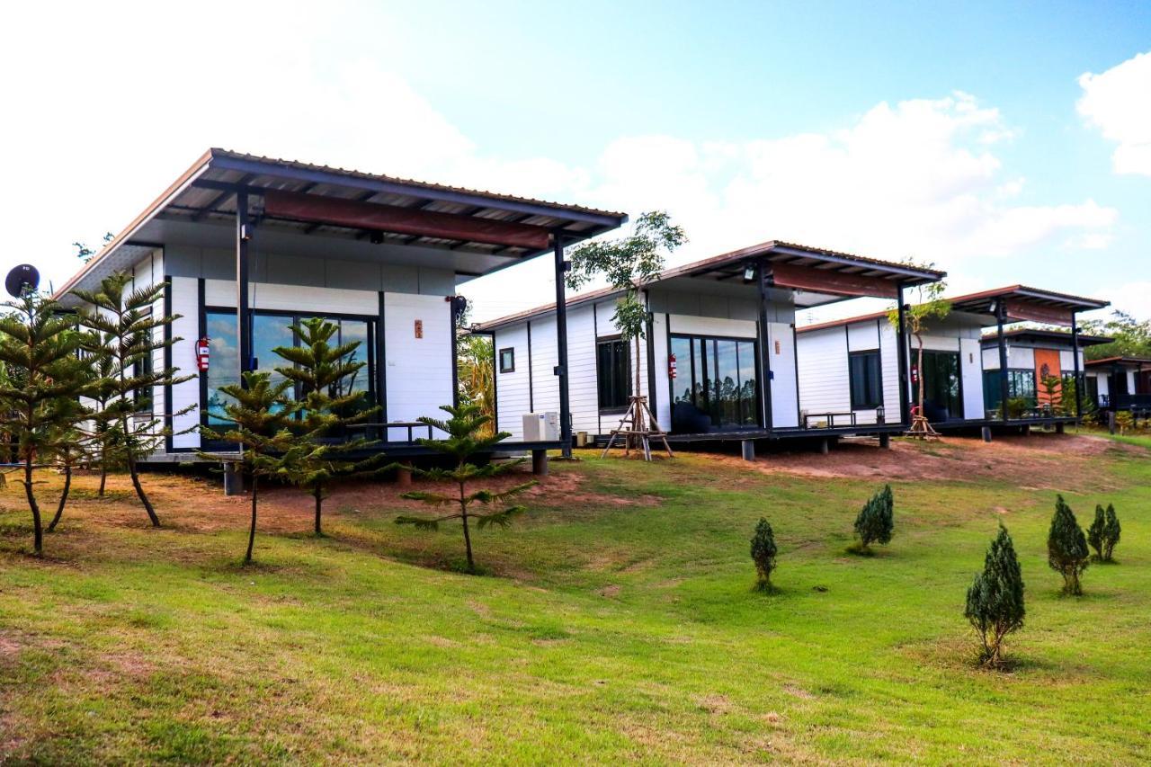 Mae On Village Resort Roi Et Eksteriør billede