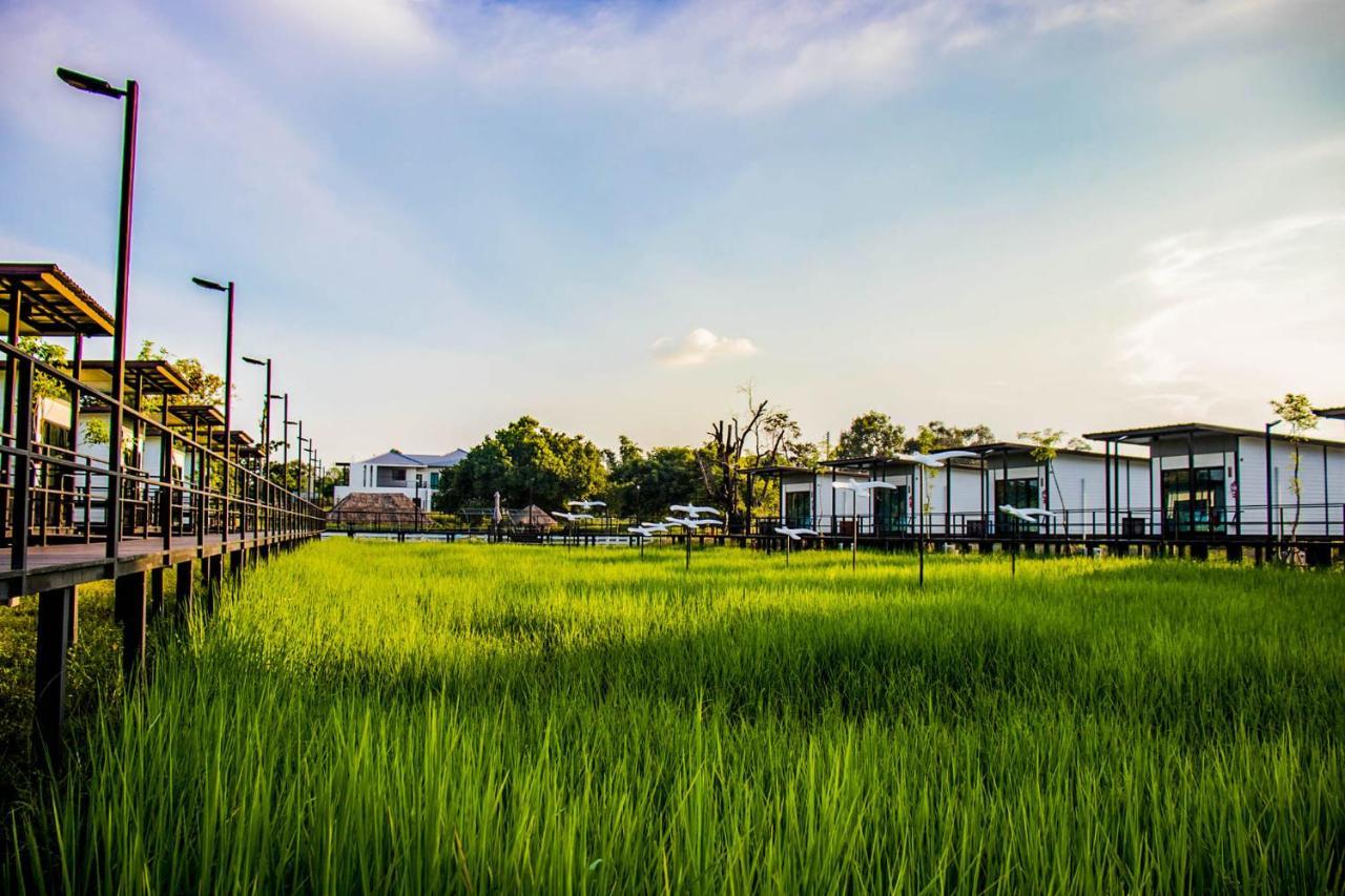Mae On Village Resort Roi Et Eksteriør billede