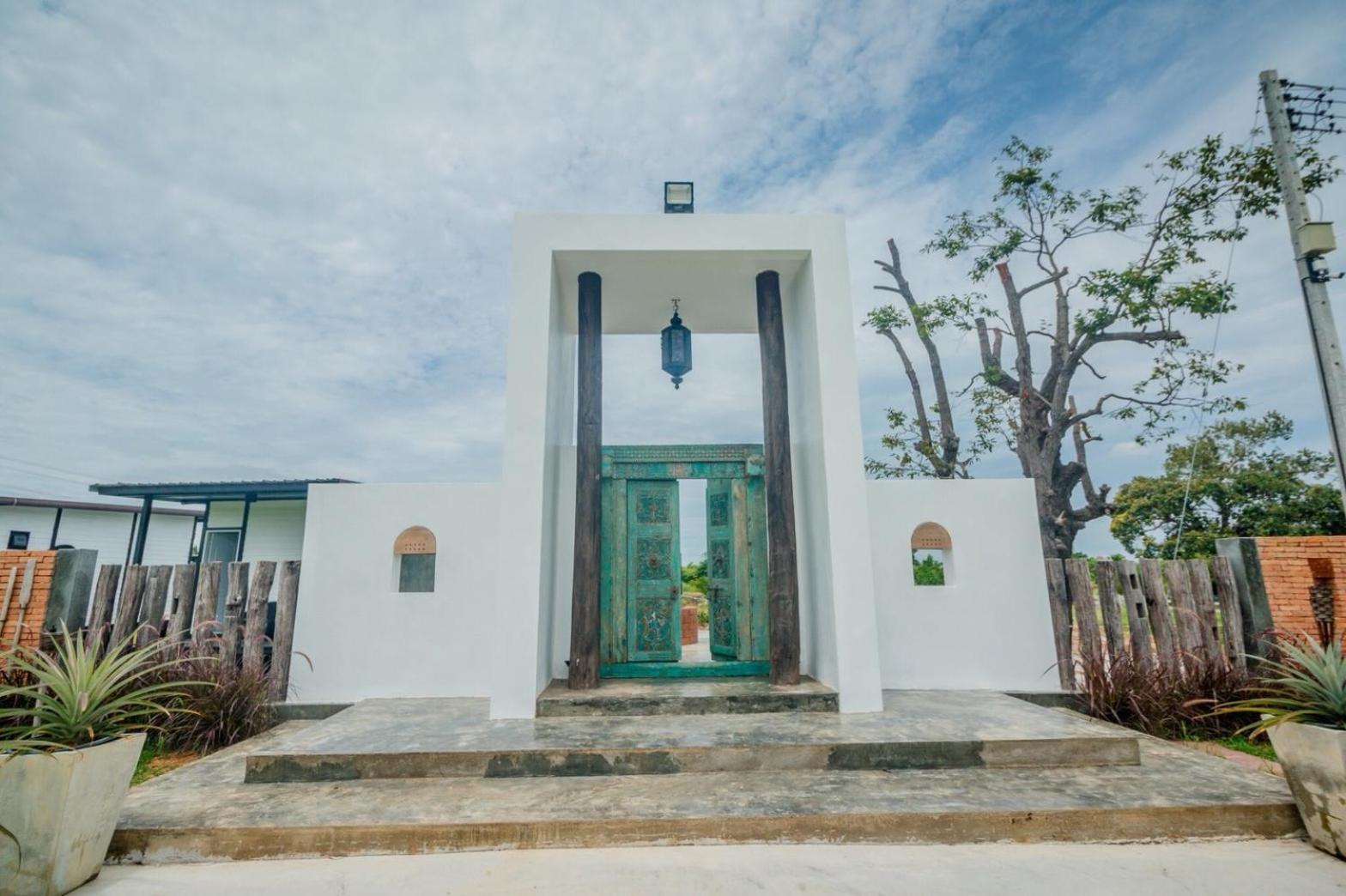 Mae On Village Resort Roi Et Eksteriør billede