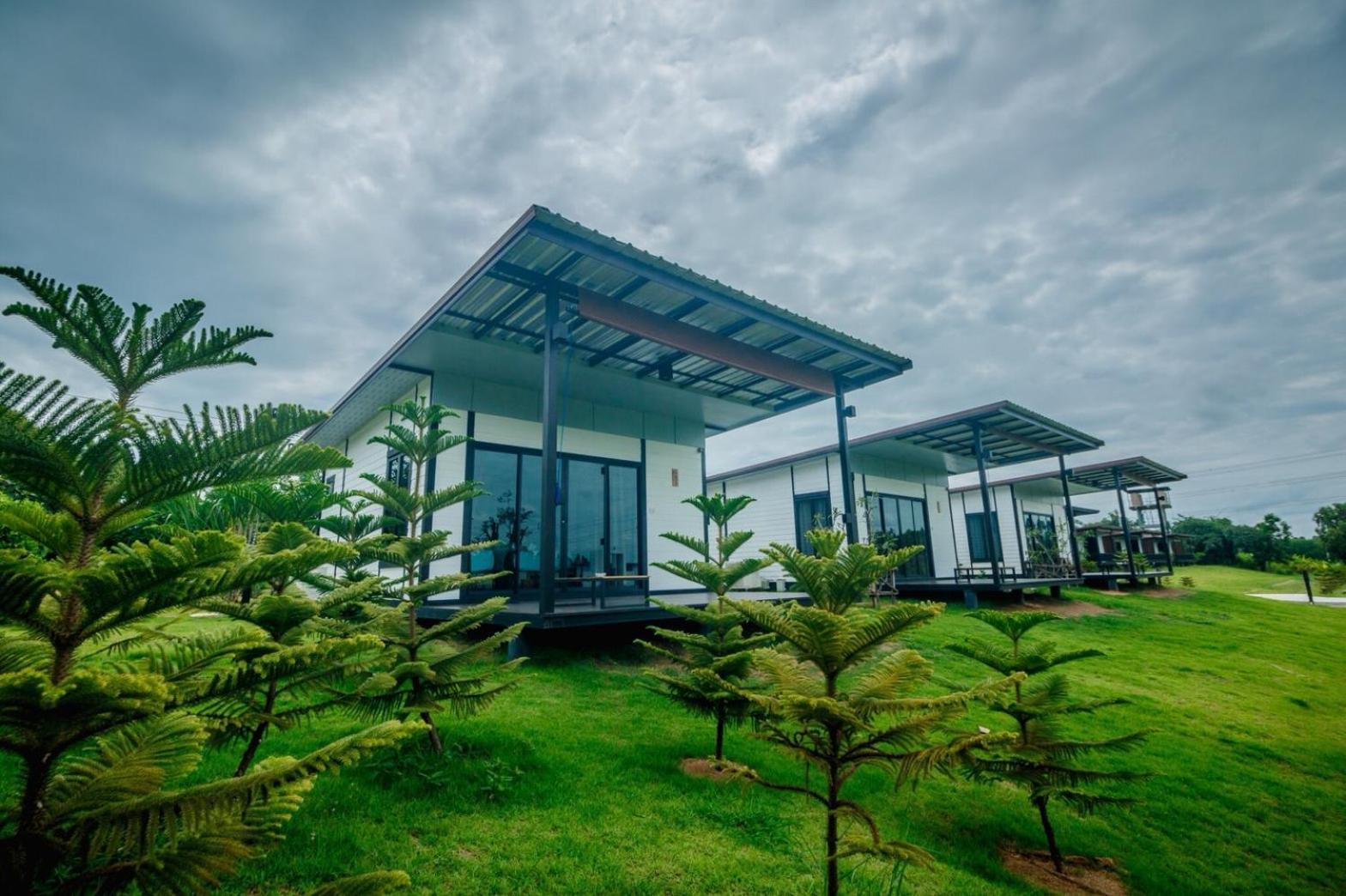 Mae On Village Resort Roi Et Eksteriør billede